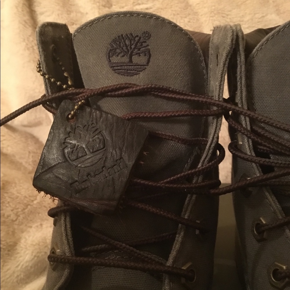 Timberlands Women’s sz 9.5 dark olive 🥾